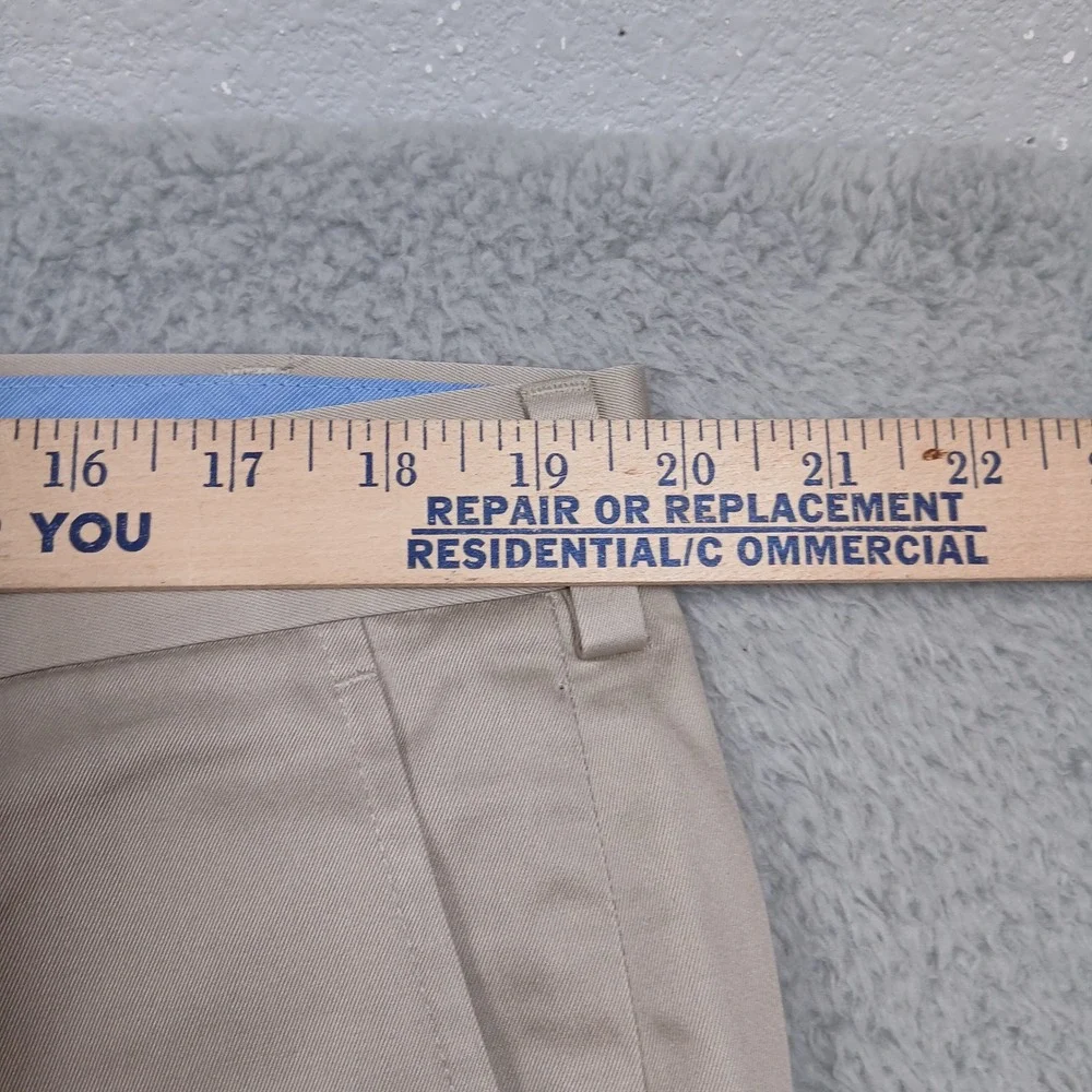 Brooks Brothers Men's W38 L32 Khaki Milano Fit Lightweight‎ Chino Pants